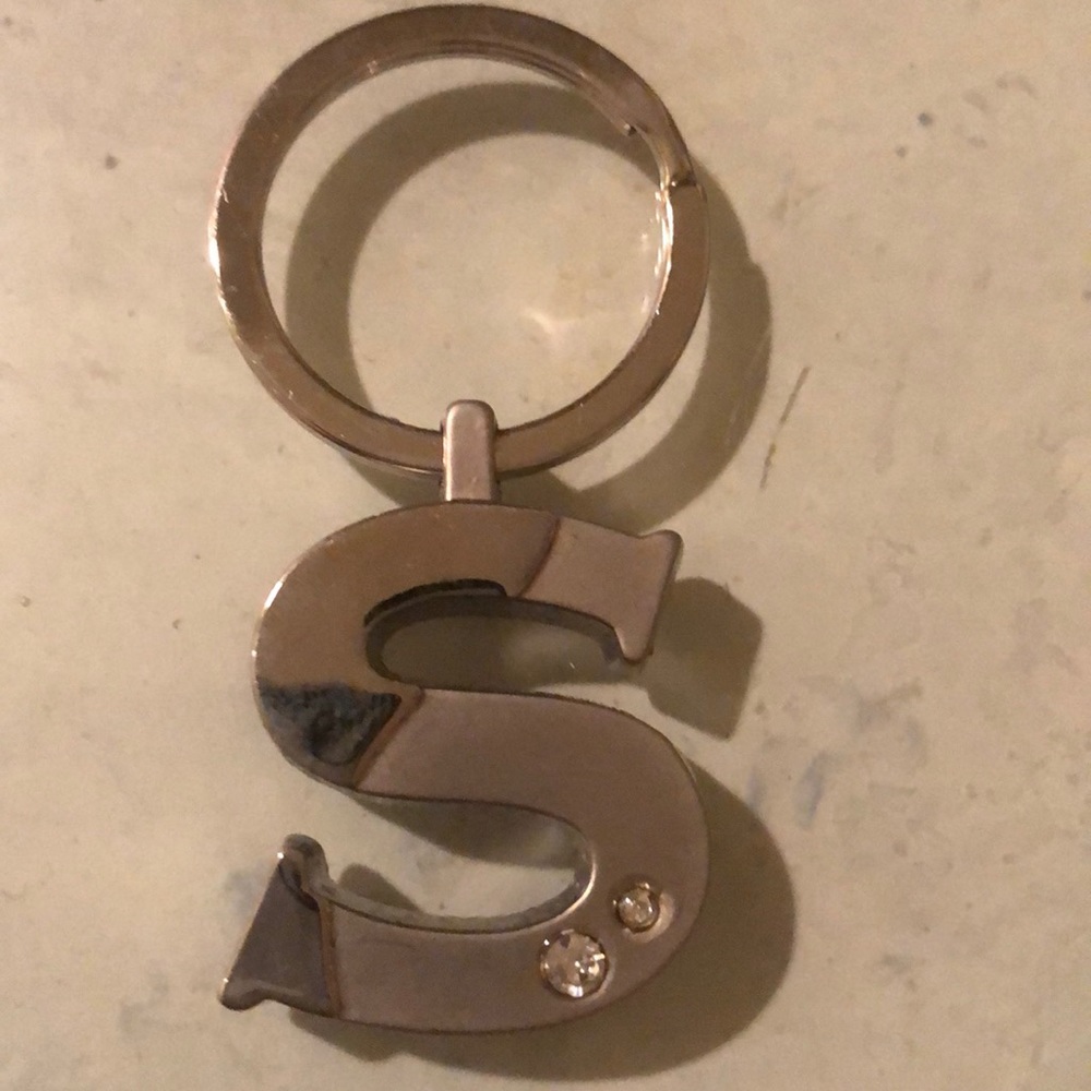 Silver tone keychain